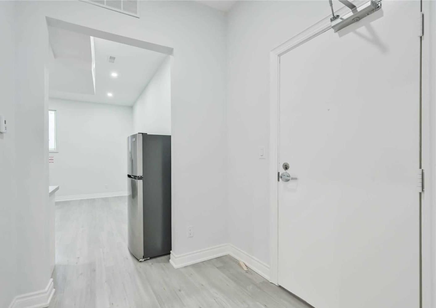 101 - 414 DUNDAS STREET E — 1-bedroom Apartment in 414 Dundas St, Toronto — photo 2