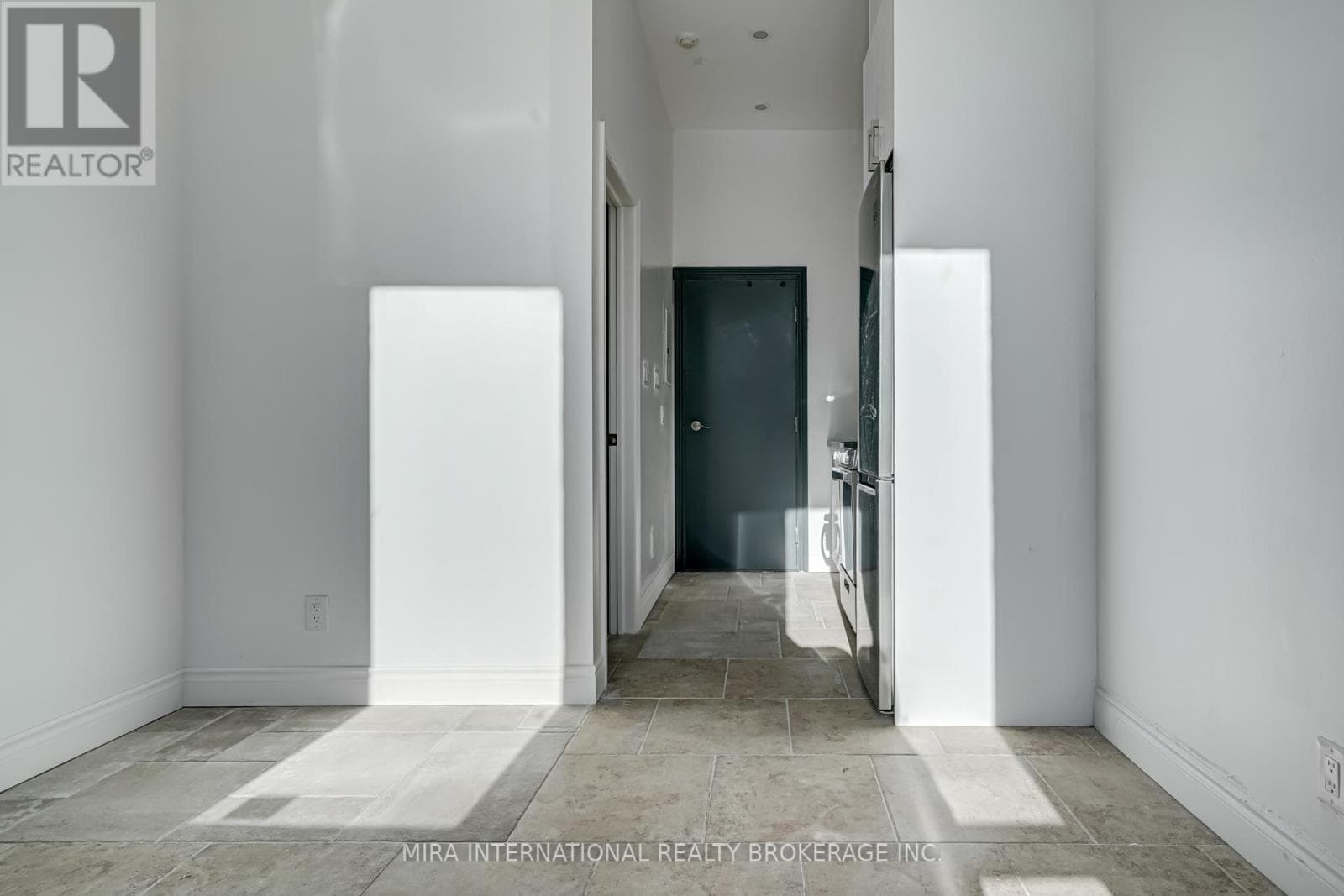 102 - 180 SHERBOURNE STREET — 1-bedroom House in 180   SHERBOURNE STREET , Toronto — photo 4
