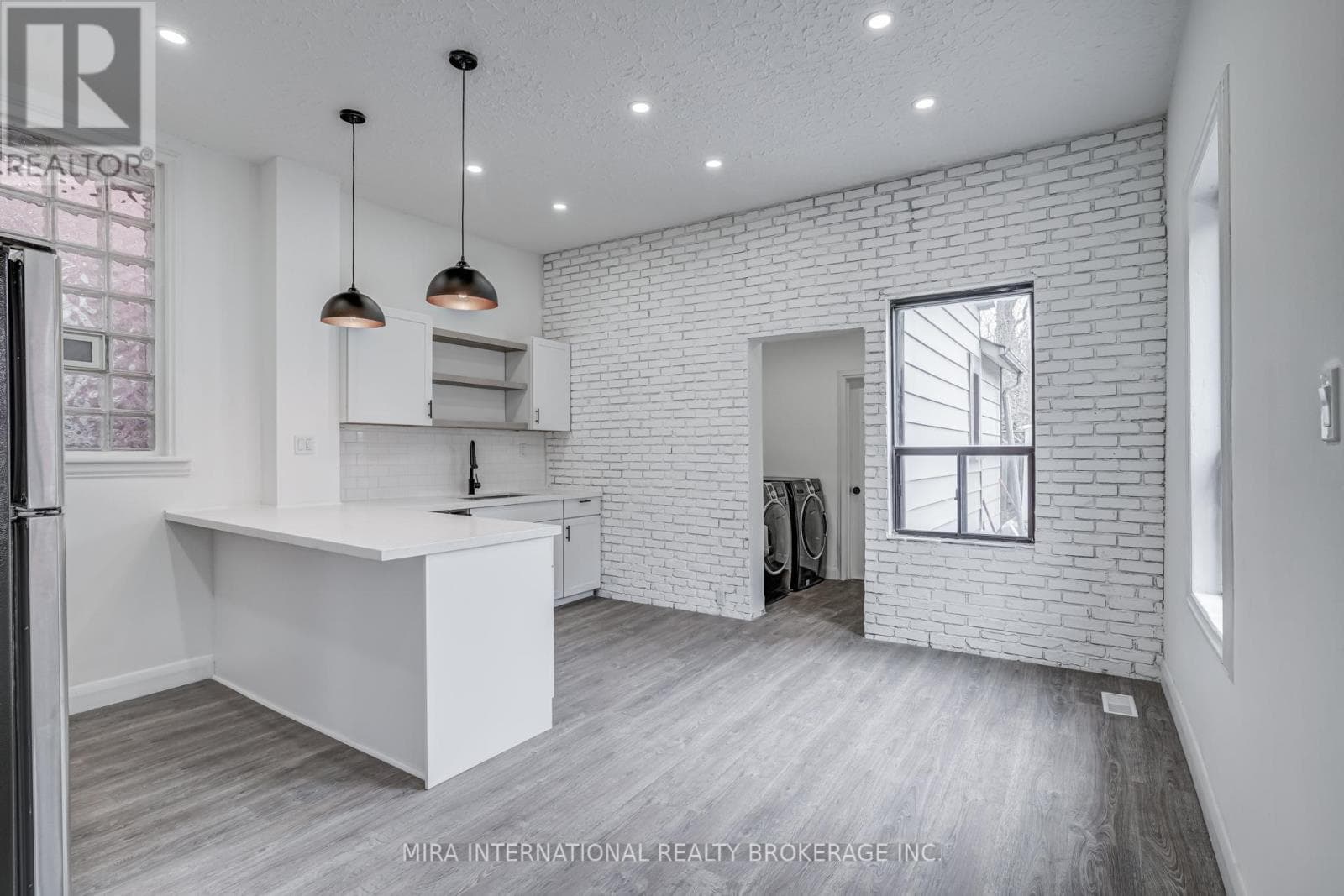 A - 83 SIMCOE STREET E — 3-bedroom House in A - 83  SIMCOE STREET , Hamilton  — photo 15