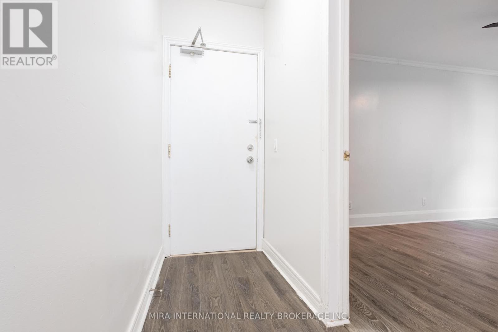 A4 - 98 LEUTY AVENUE — 1-bedroom House in 98   LEUTY AVENUE, Toronto — photo 3