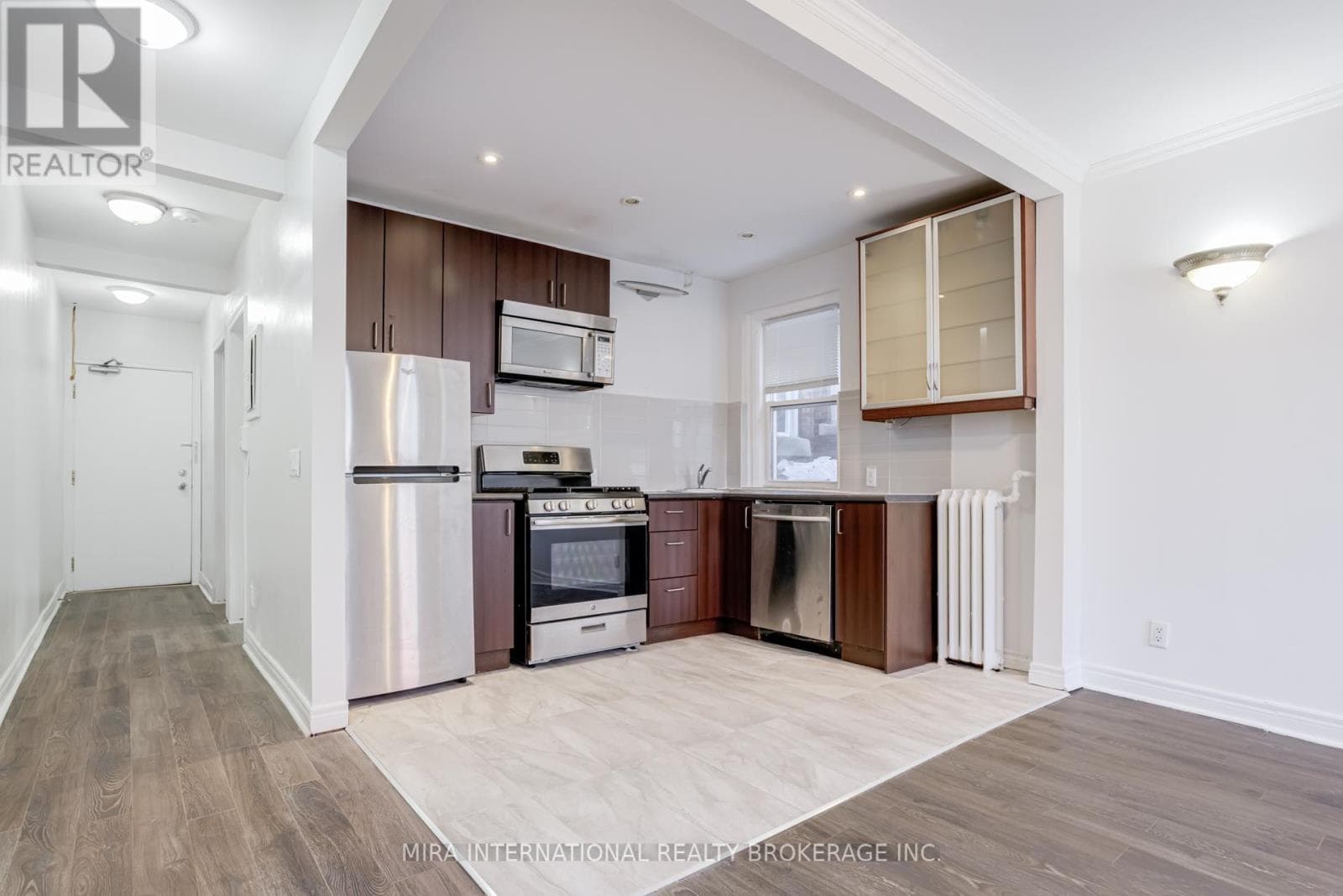 A4 - 98 LEUTY AVENUE — 1-bedroom House in 98   LEUTY AVENUE, Toronto — photo 8