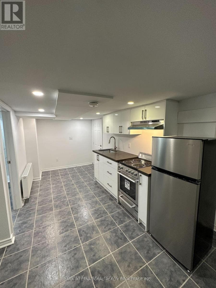 B1 - 414 DUNDAS STREET E — 1-bedroom House in 414  DUNDAS STREET , Toronto — photo 3