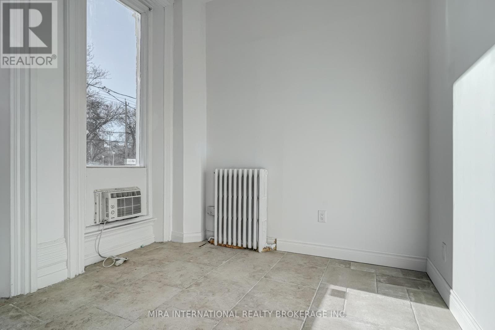 102 - 180 SHERBOURNE STREET — 1-bedroom House in 180   SHERBOURNE STREET , Toronto — photo 5