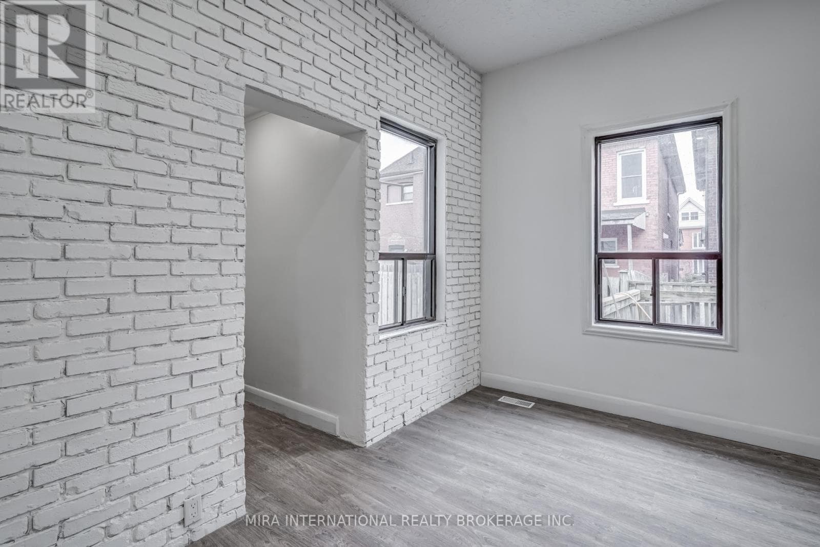 A - 83 SIMCOE STREET E — 3-bedroom House in A - 83  SIMCOE STREET , Hamilton  — photo 21