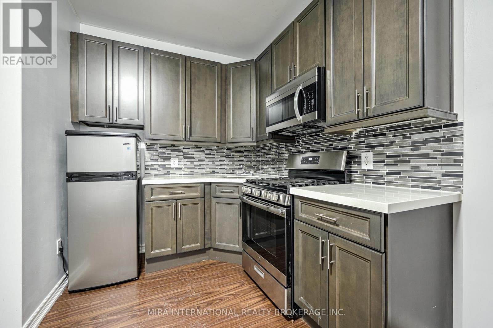 202 - 70 MELBOURNE AVENUE — 1-bedroom House in 70  MELBOURNE AVENUE , Toronto — photo 6