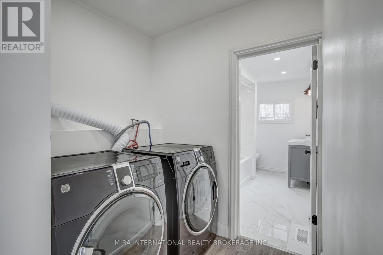 A - 83 SIMCOE STREET E — 3-bedroom House in A - 83  SIMCOE STREET , Hamilton  — photo 22